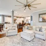 Spacious Chester Home Near Pocahontas State Park!