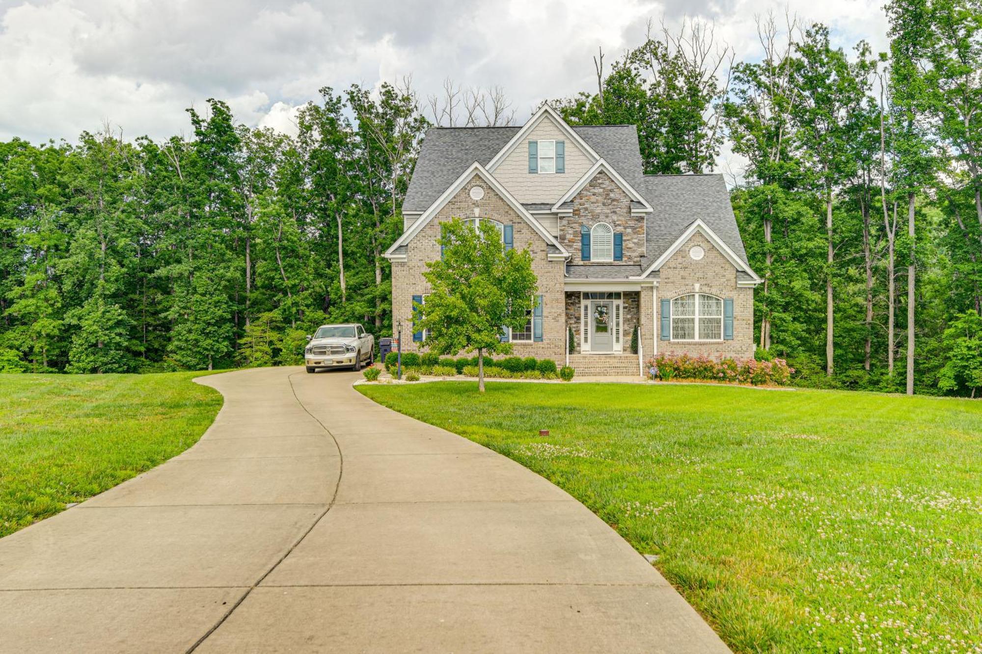 Spacious Near Pocahontas State Park! *