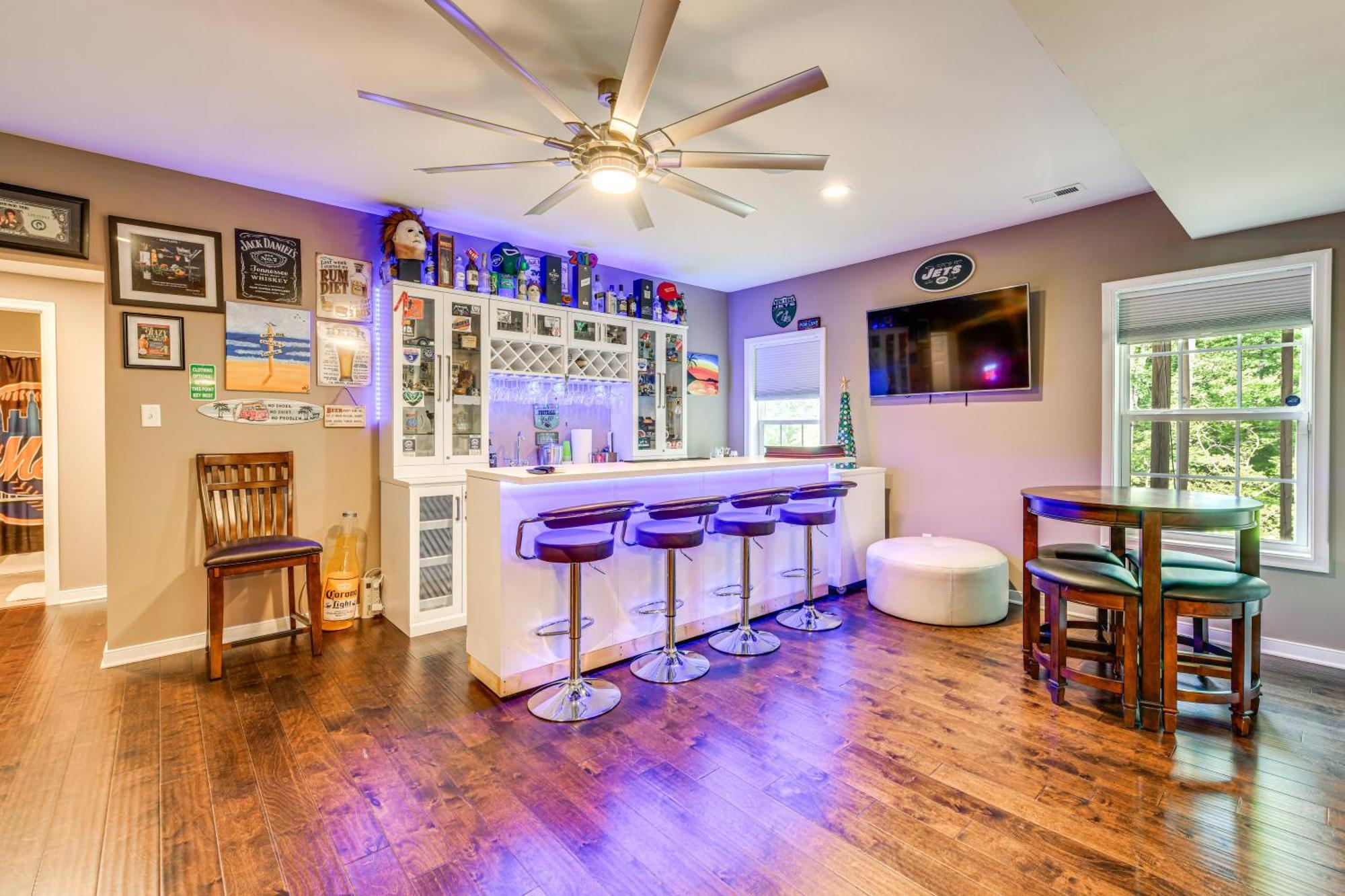 Holiday home Spacious Near Pocahontas State Park!